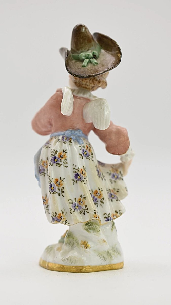 Antique Meissen Hand Painted Porcelain Dancing Angel/cherub Girl Figurine-photo-3