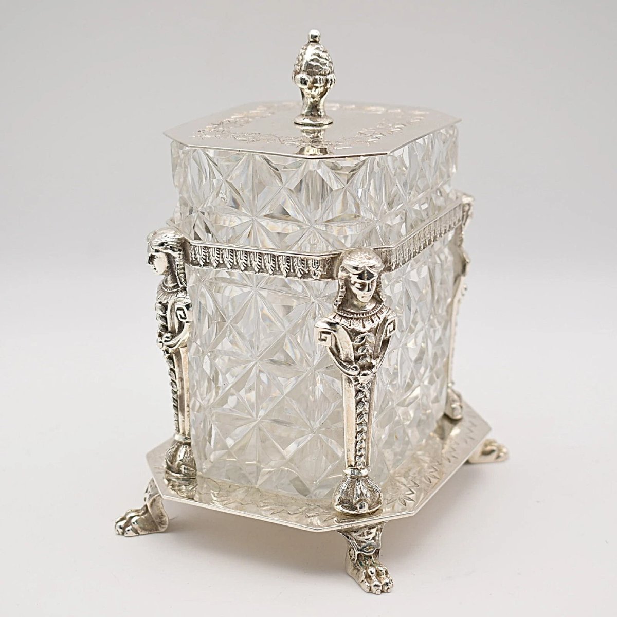 Victorian Walker & Hall Silver Plated Cut Glass Biscuit Barrel – Circa 1860s-photo-3