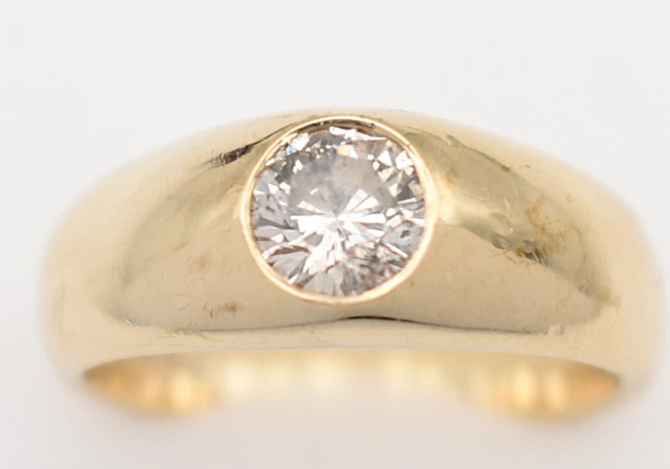 Victorian Style Gentleman's 9ct Yellow Gold Band Ring 0.75ct Diamond