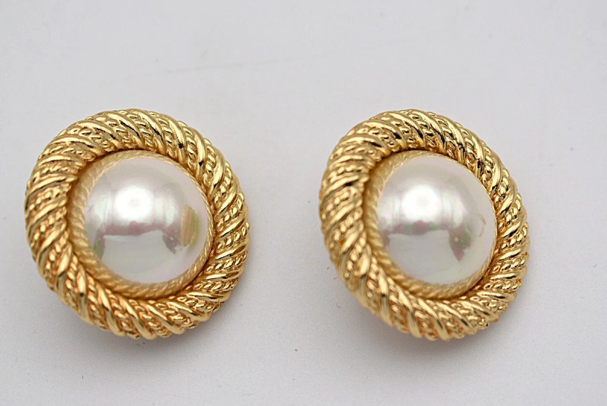 Vintage Christian Dior Large Faux Pearl Gold Plated Clip-on Earrings-photo-2