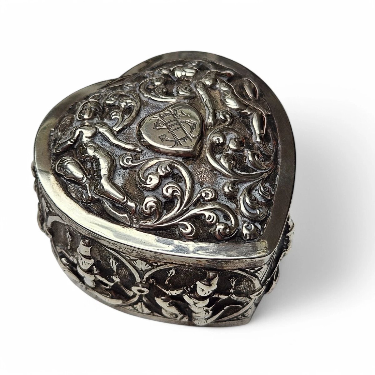 Antique Indian Silver Heart-shaped Trinket Box-photo-4