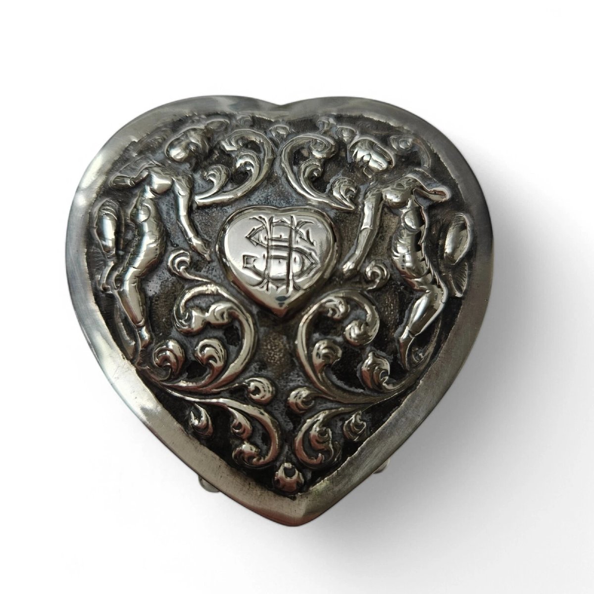 Antique Indian Silver Heart-shaped Trinket Box-photo-2