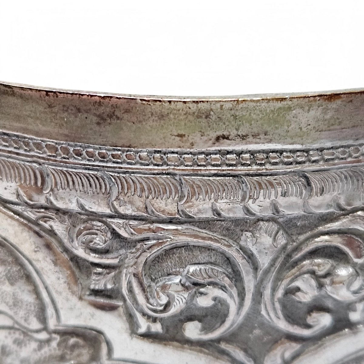 Antique Solid Silver Repoussé Bowl – Intricate Hand-chased Figures – Southeast A-photo-3
