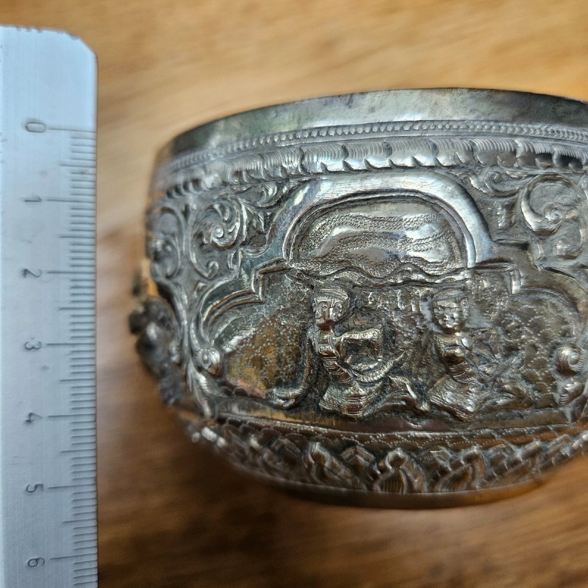 Antique Solid Silver Repoussé Bowl – Intricate Hand-chased Figures – Southeast A-photo-7