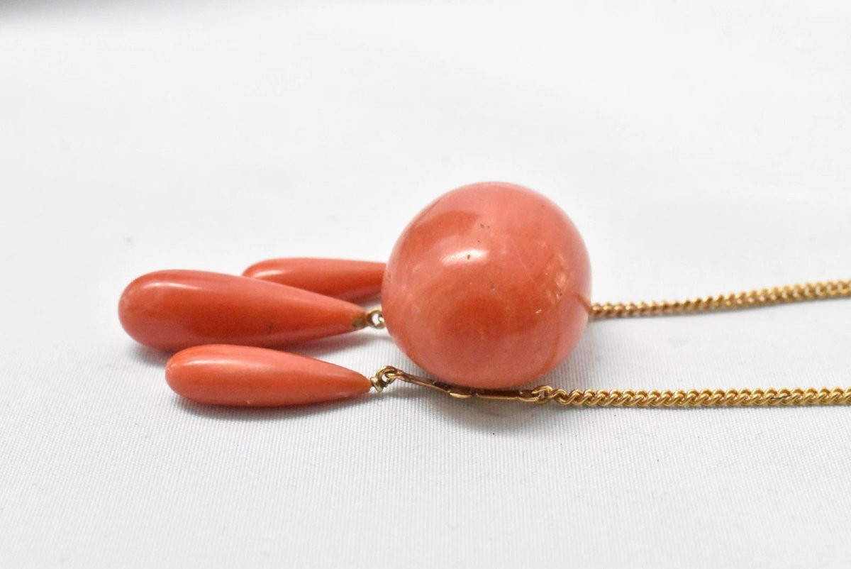 Vintage Mid Century 18ct Gold Mounted Coral Pendant With Chain Link Necklace-photo-2