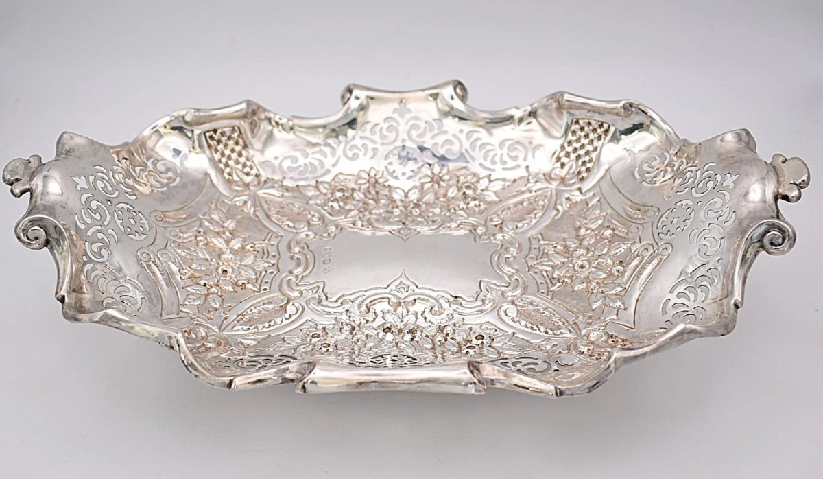 Victorian Solid Silver Pierced Oval Serving Dish – Sheffield 1898 By Martin Hall-photo-4