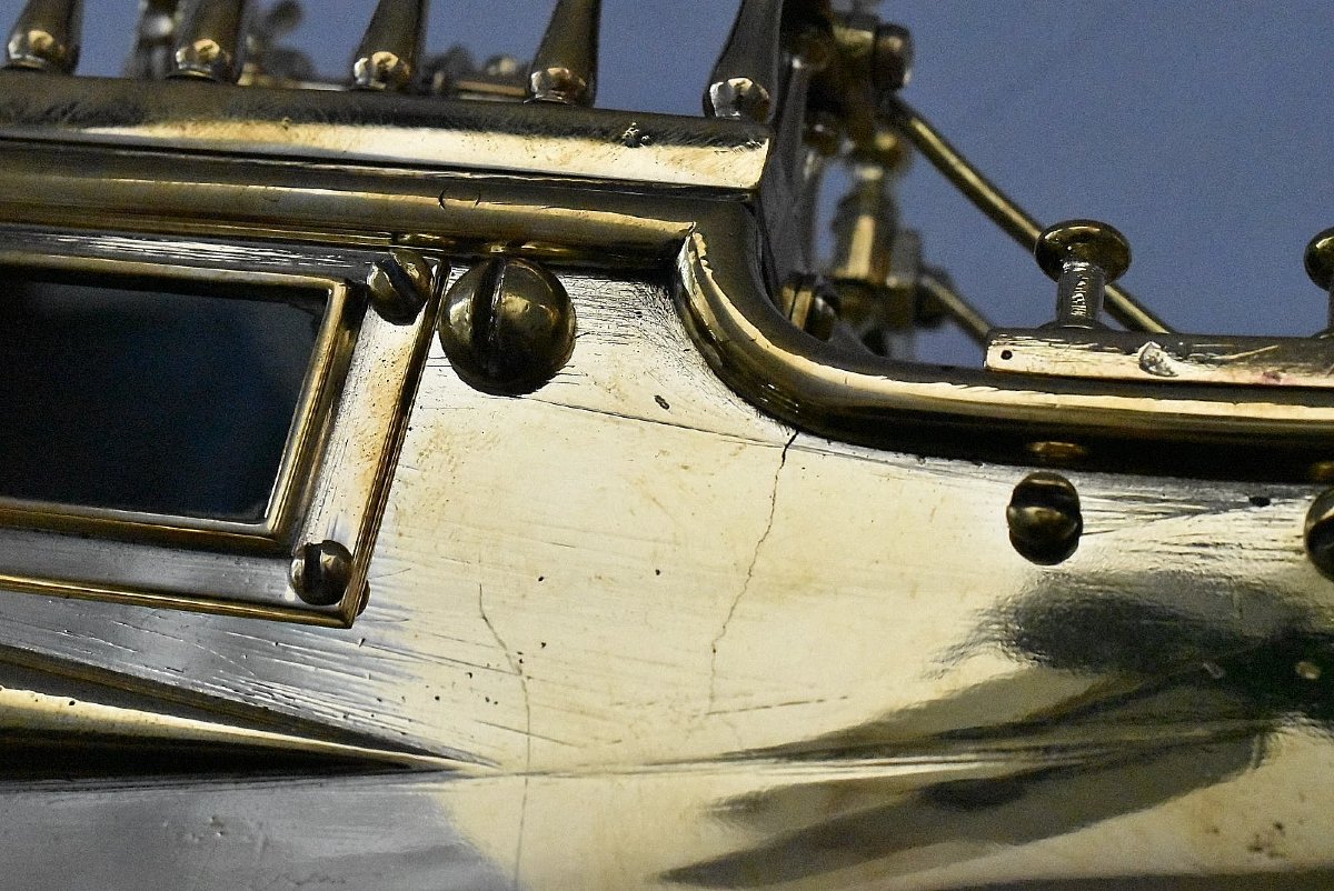 19th Century Large High Quality Antique Brass Model Ship With A Central Compass-photo-7