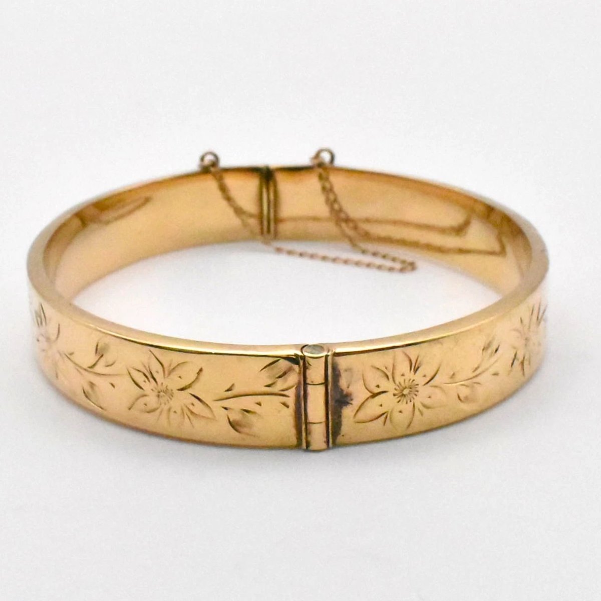 Bracelet jonc vintage en or jaune 9 carats, gravé de motifs floraux, à charnière, 11,9 grammes-photo-2