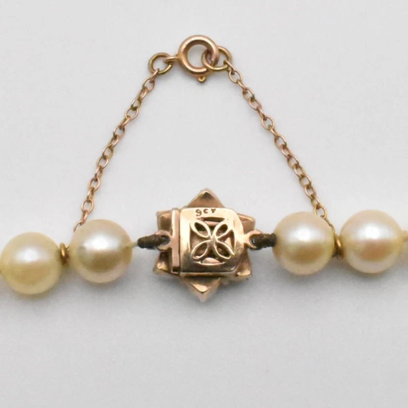 Collier de perles style milieu du siècle, 40 cm, 6 perles fines et fermoir rubis-photo-1