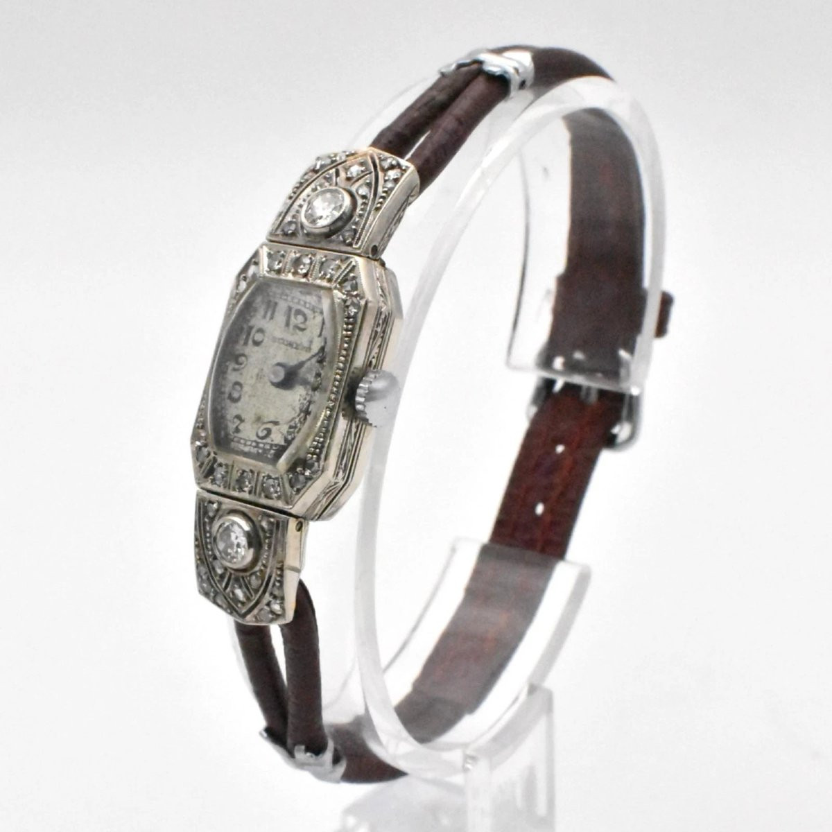 Montre cocktail Art Déco vintage Bucherer pour femme, en or blanc 14 carats et diamants-photo-2