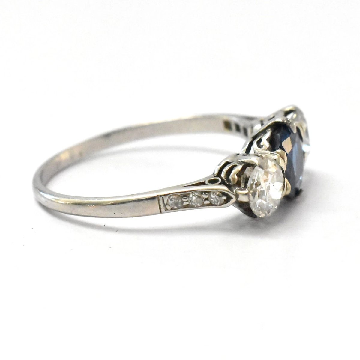 Antique Edwardian White Claw Set Three Stone 1ct Sapphire & 0.75ct Diamond Ring-photo-5