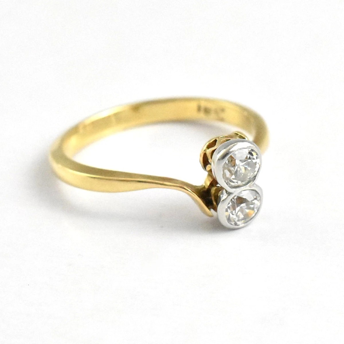 Antique Edwardian Platinum Set 2 Stone Old Cut Diamond 18ct Gold Crossover Ring