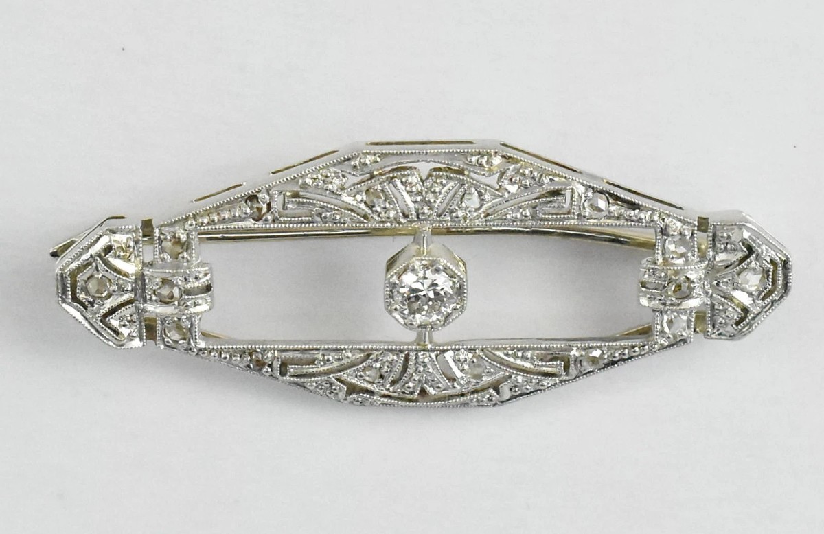 Antique 1920s Art Deco Platinum & Diamond Brooch