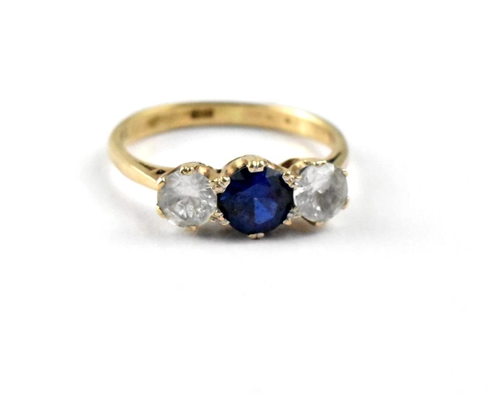 Vintage Mid-century 9ct Gold 3-stone Ring One Blue & Two White Synthetic Stones-photo-4