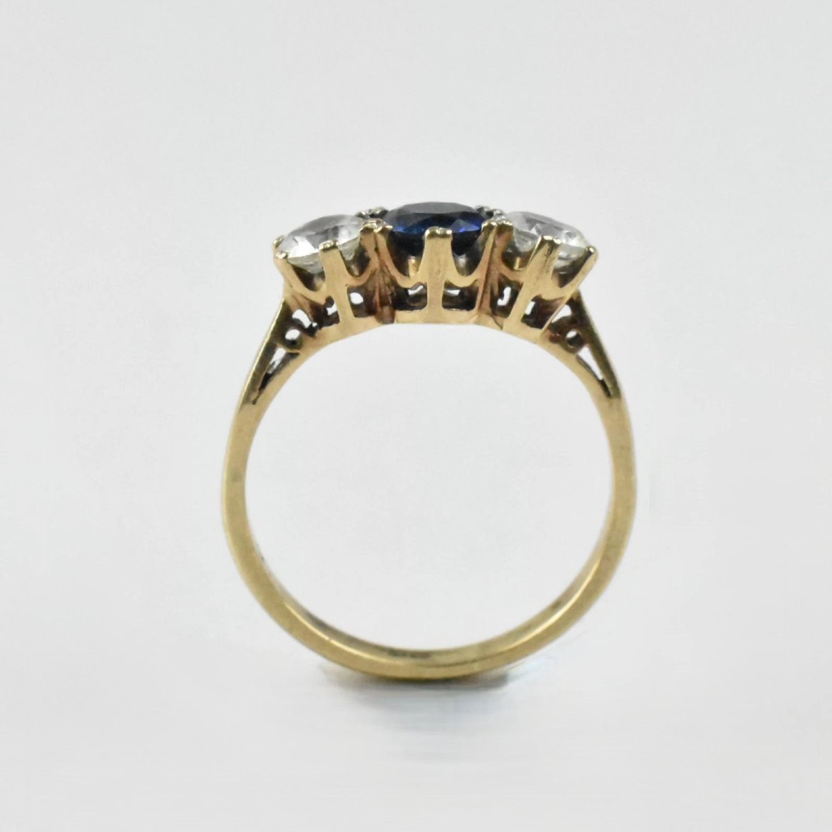 Vintage Mid-century 9ct Gold 3-stone Ring One Blue & Two White Synthetic Stones-photo-3