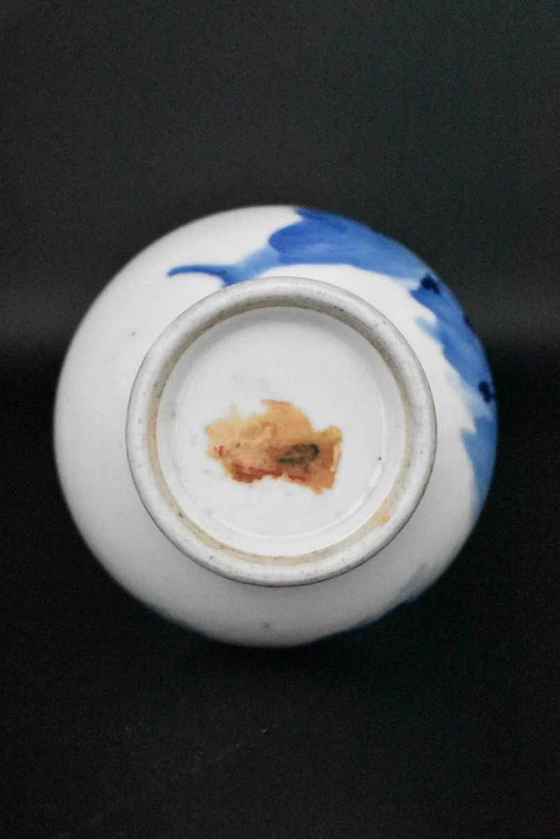 Vase bouteille en porcelaine bleue et blanche de Chine à col évasé-photo-3