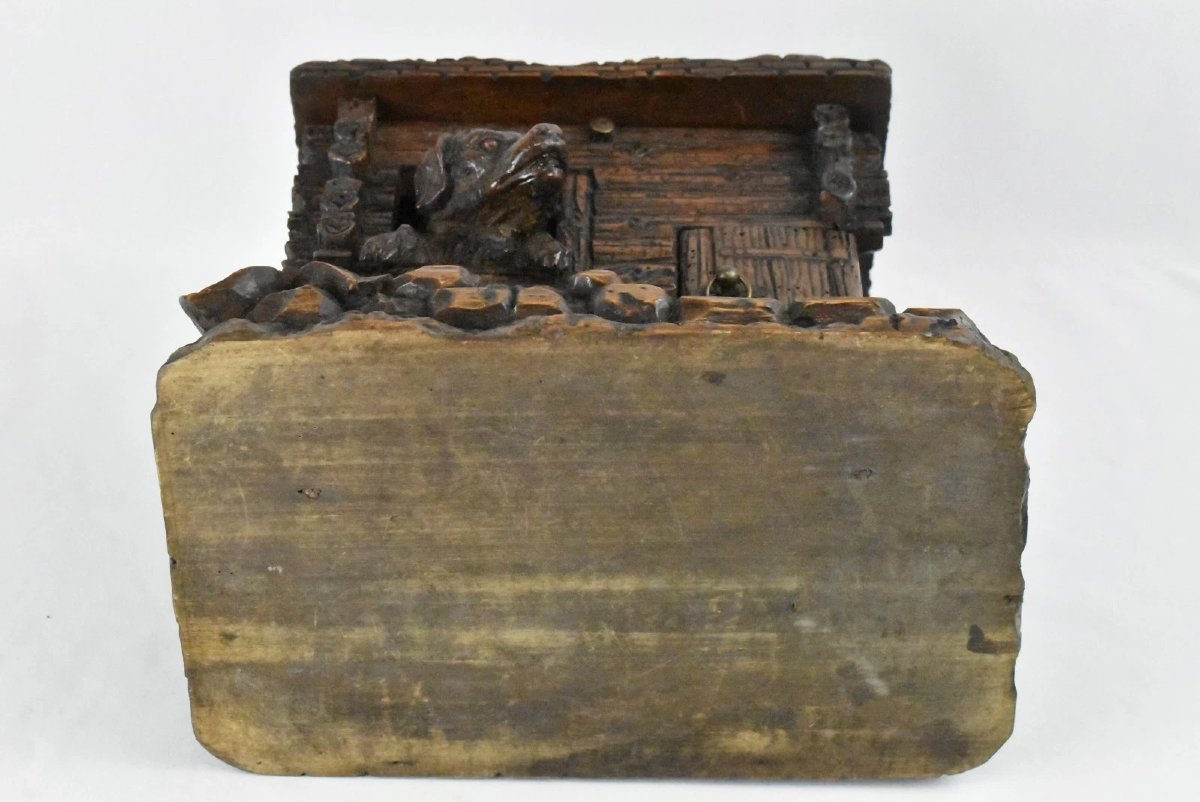 Cave à cigares ancienne en bois sculpté à la main, Forêt-Noire, vers le XIXe siècle.-photo-8