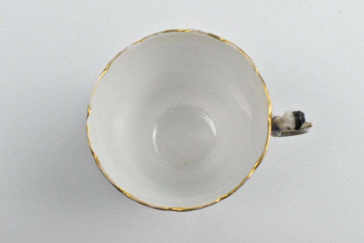 Rare Meissen Quatrefoil Shape Cup And Saucer, Dating To Circa 1745-photo-5