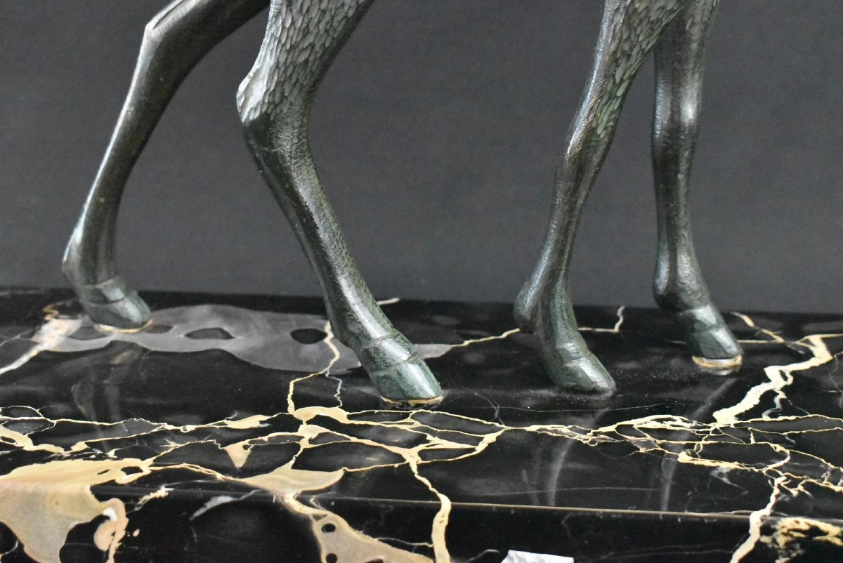 Art Deco Bronze Sculpture Of A Deer (doe) Mounted On A Black Marble Base-photo-3
