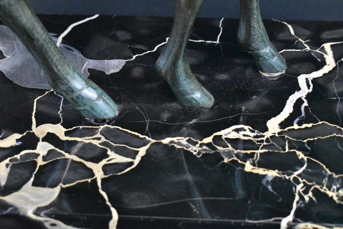 Art Deco Bronze Sculpture Of A Deer (doe) Mounted On A Black Marble Base-photo-6