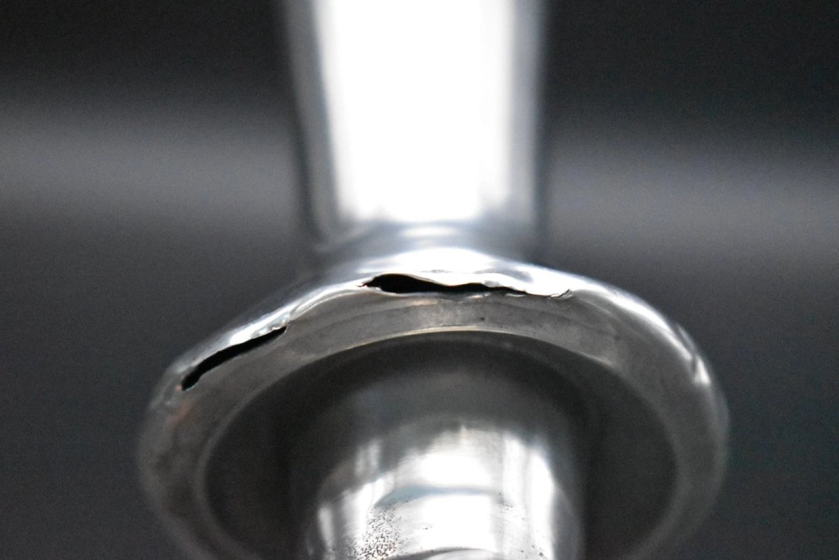 Vase en étain Tudric, conçu par David Veasey pour Liberty & Co. Londres.-photo-7