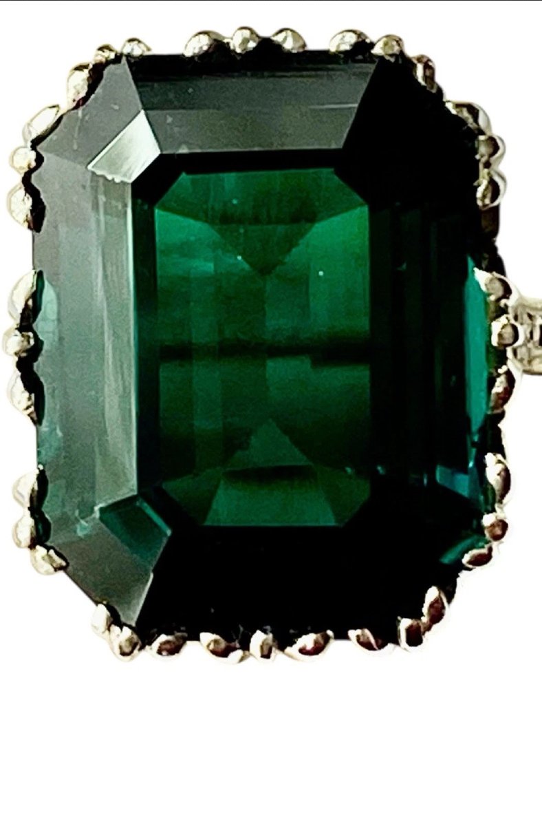 Bague de soirée vintage en or blanc 14 carats avec tourmaline verte taille émeraude de 12,7 car-photo-5