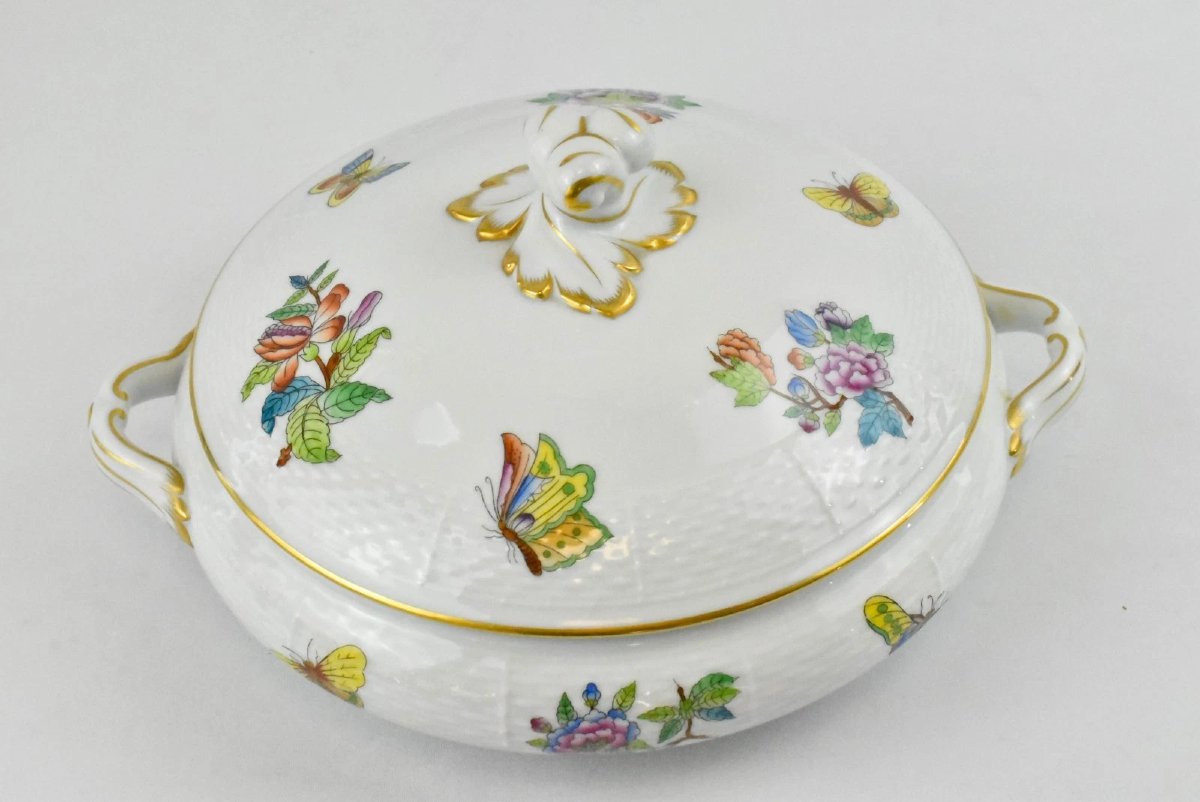 Paire de grandes soupières Herend Queen Victoria à couvercle, motif papillons et fleurs-photo-2