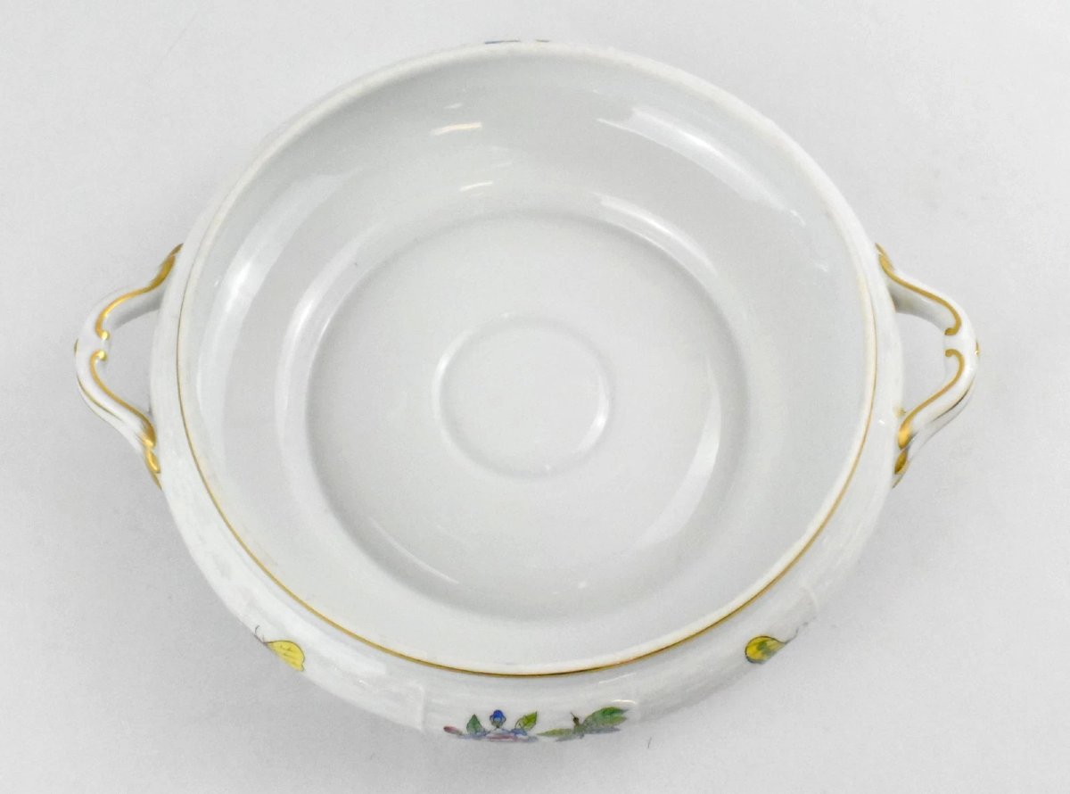 Paire de grandes soupières Herend Queen Victoria à couvercle, motif papillons et fleurs-photo-1