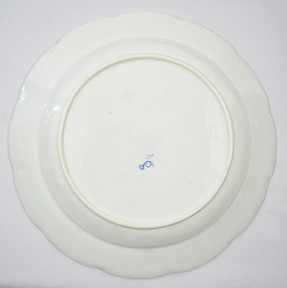 Set Of Eight 18c Chantilly Soft Paste Porcelain Plates Floral Ozier Border-photo-1