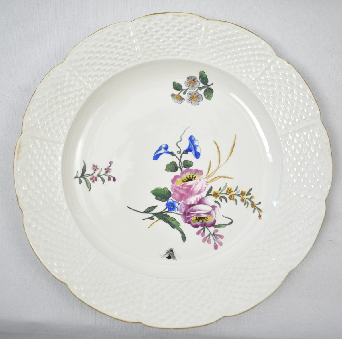 Set Of Eight 18c Chantilly Soft Paste Porcelain Plates Floral Ozier Border-photo-2