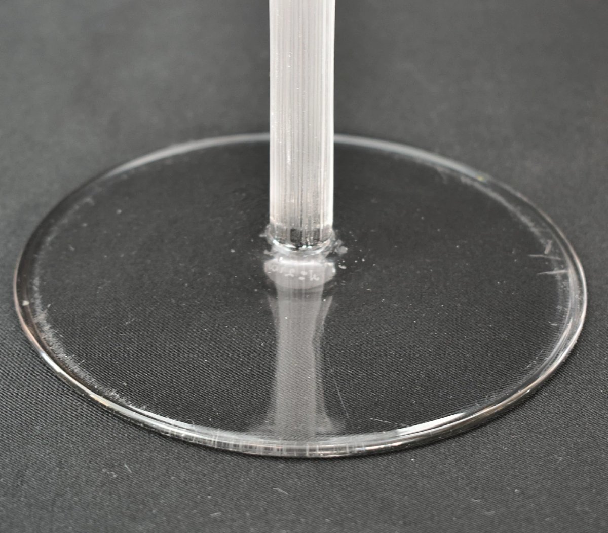 Pair Of R Lalique "marguerites" Candlesticks Clear Frosted Glass C1922-photo-3