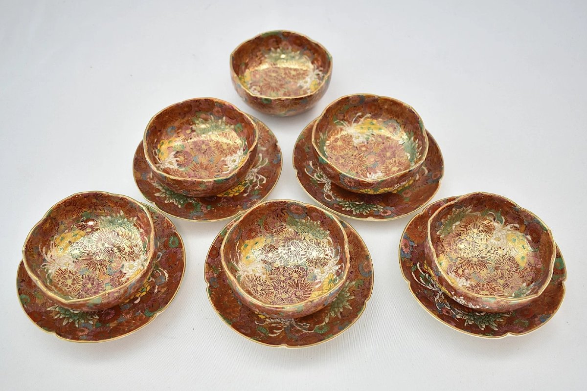 Bols et soucoupes antiques japonais en céramique Satsuma, décor « Mille fleurs », émaillés doré-photo-2
