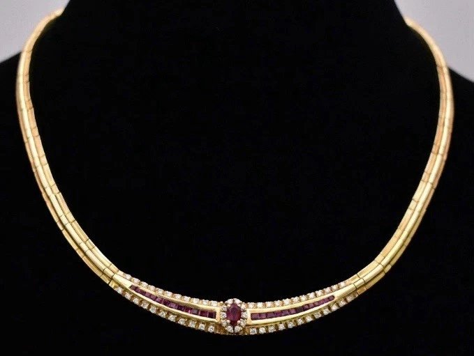 A Greek Vintage 18ct Yellow Gold 1ct Ruby & 1.68ct Diamond Necklace-photo-7