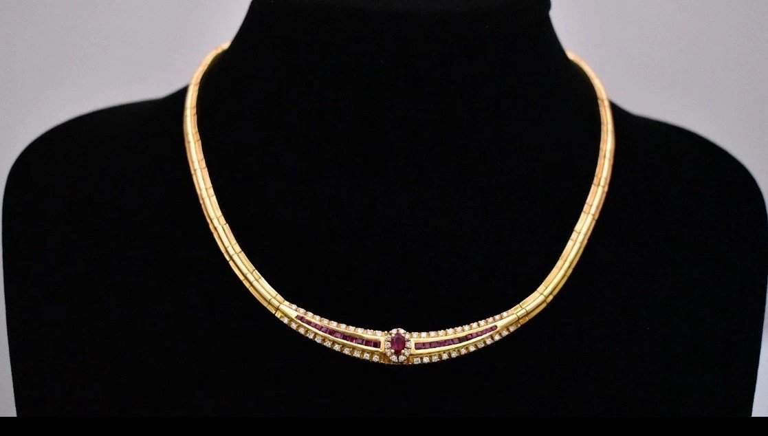 A Greek Vintage 18ct Yellow Gold 1ct Ruby & 1.68ct Diamond Necklace-photo-8