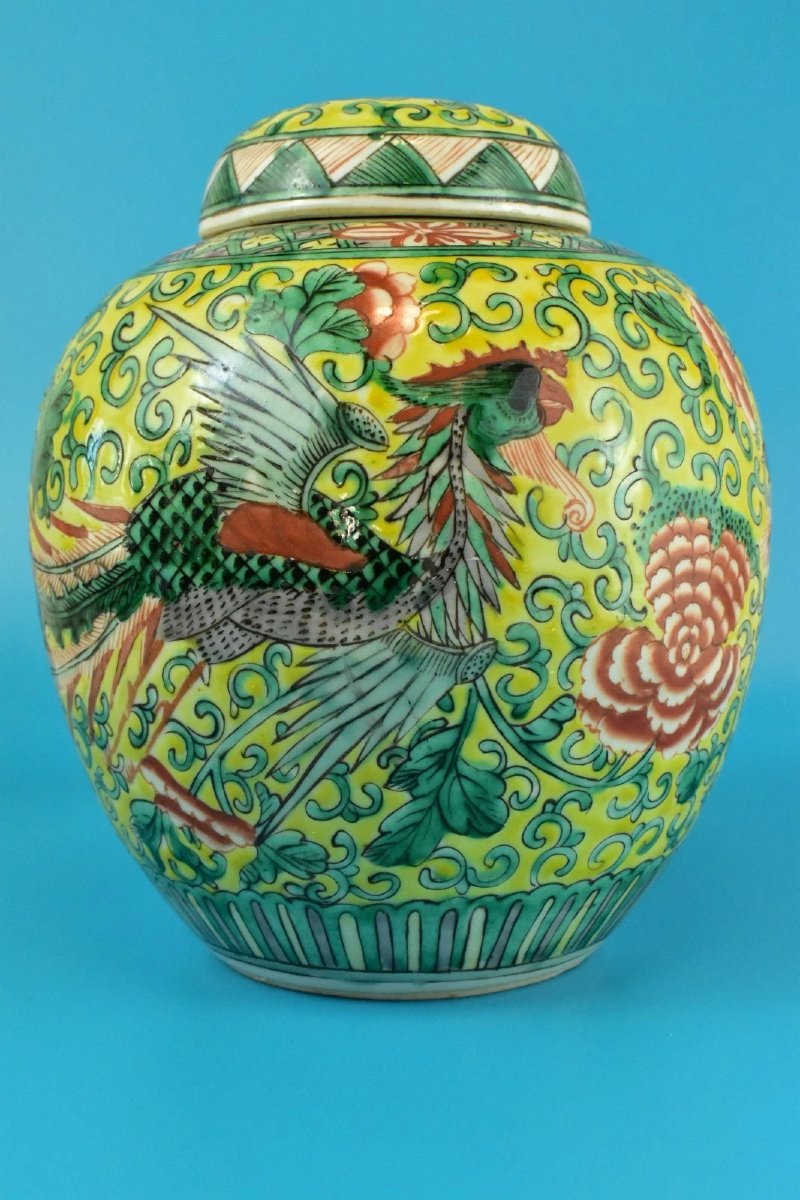 Pot à gingembre ancien chinois Qing Famille Jaune Wucai en porcelaine jaune Phoenix-photo-1