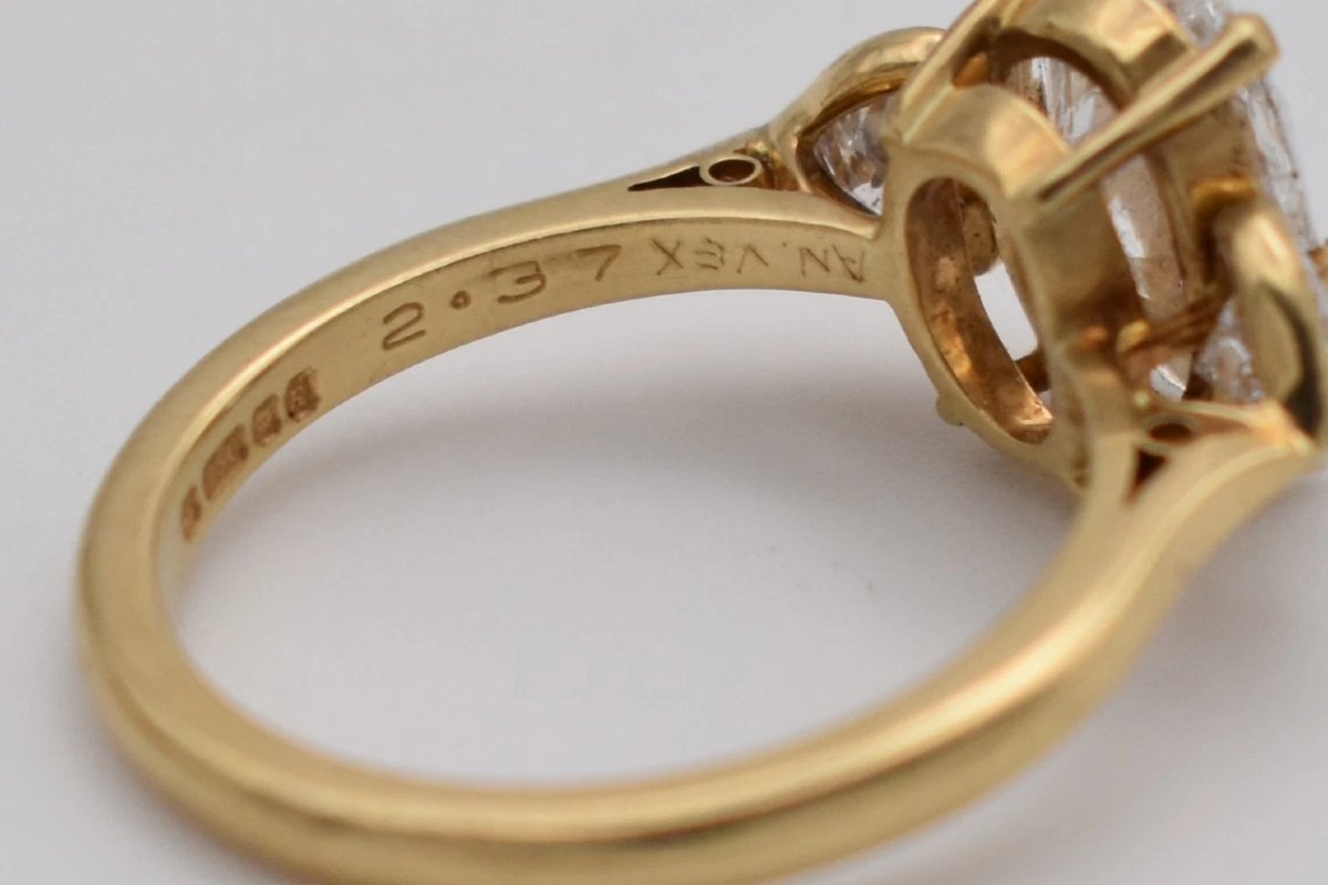 Vintage Boodles 2.37ct Oval Diamond Engagement Ring, E Colour Si2, Gcs Certified-photo-6