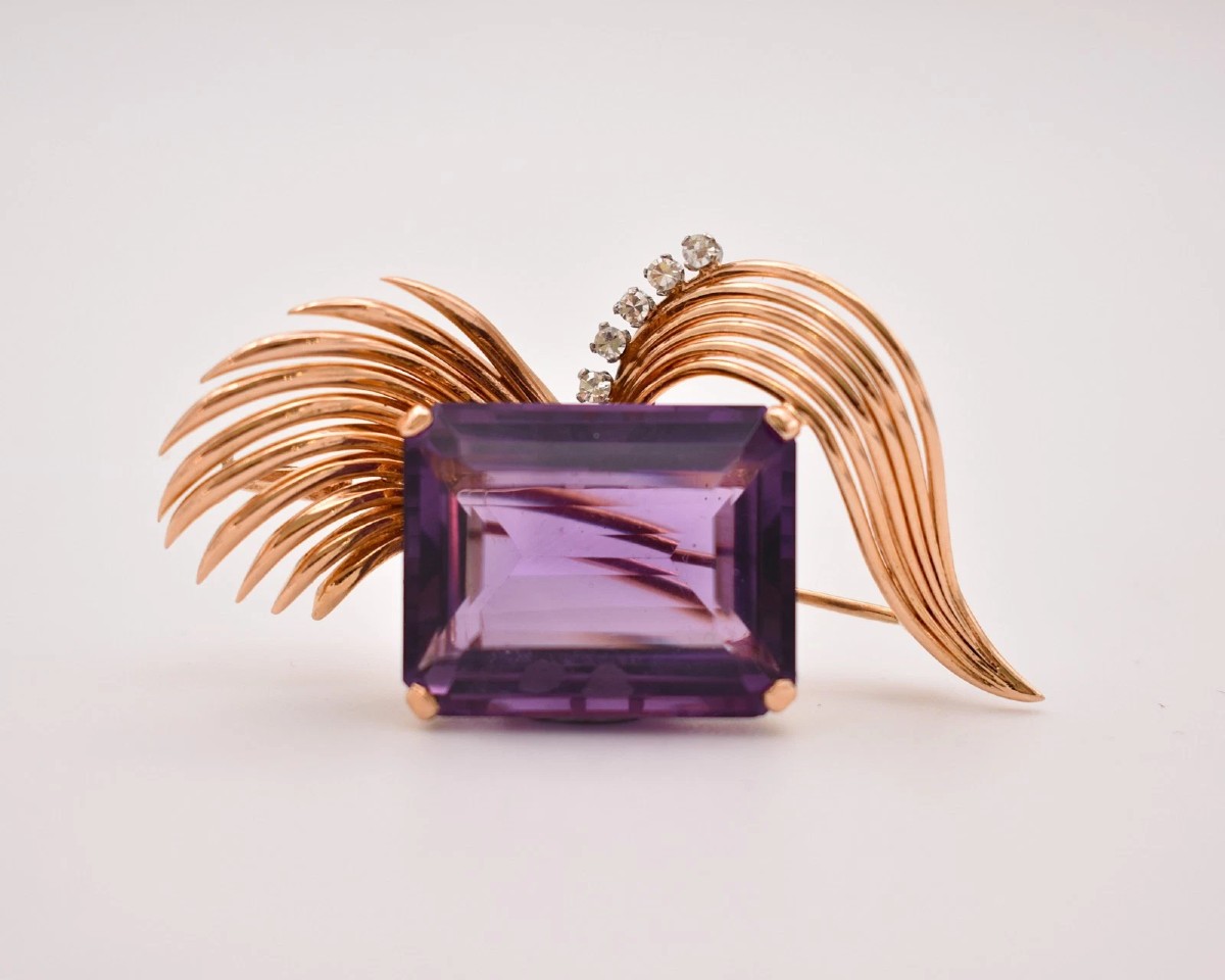 Broche vintage en or 18 carats, améthyste et diamants taille émeraude (pierre de 29 carats), mi