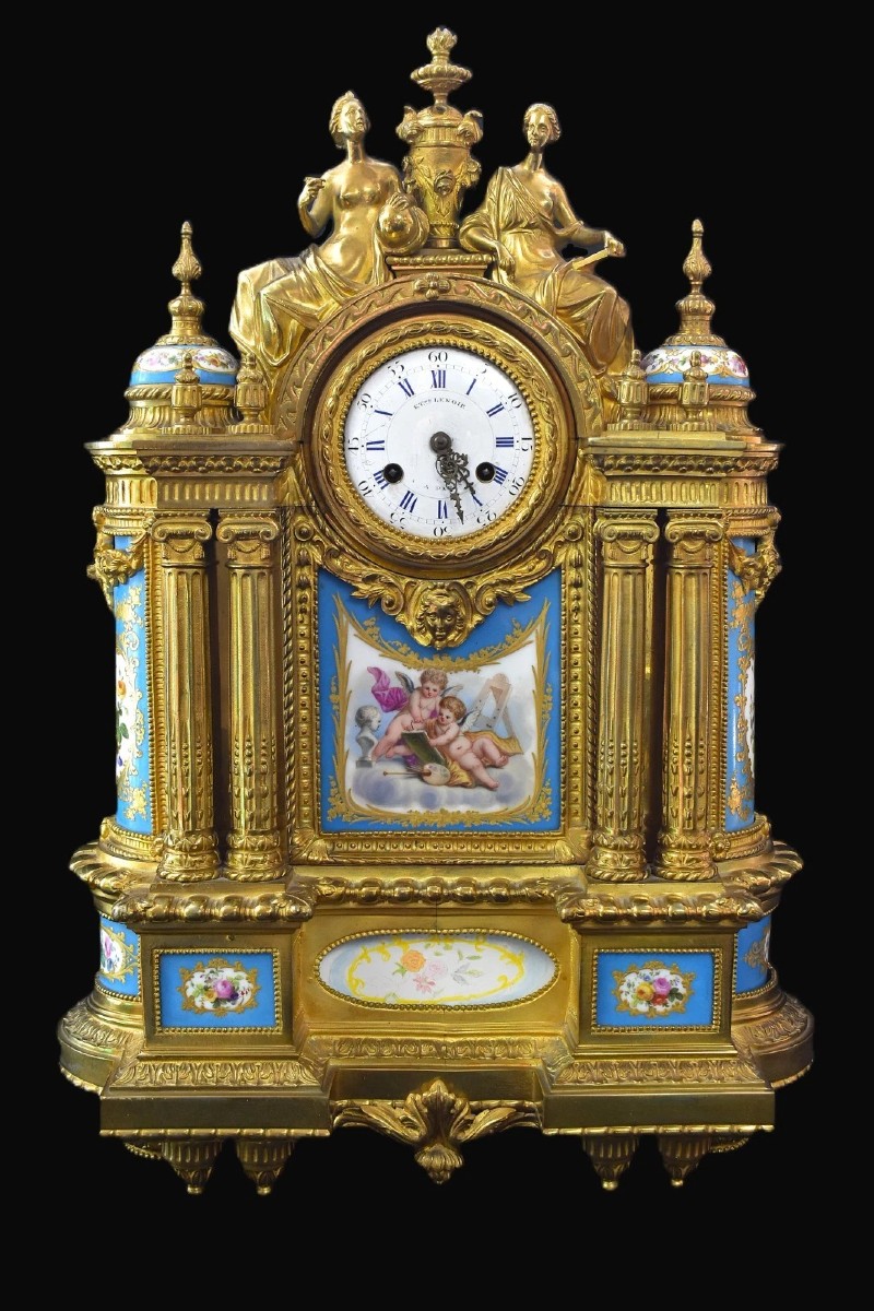 Grande pendule de cheminée Napoléon III en bronze doré et porcelaine de Sèvres, Etienne Lenoir,