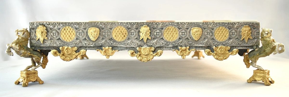 Jeu d'échecs médiéval de Giuseppe Vasari, orné d'argent, de bronze et d'onyx, plateau en marbre-photo-3