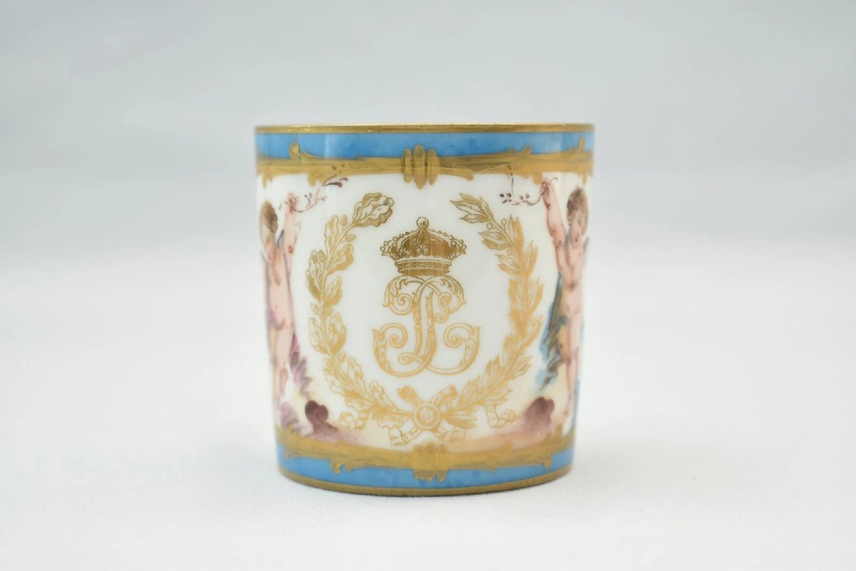 1846 Sevres Porcelain Cups & Saucers Set 6 Chateau Des Tuileries Louis Philippe-photo-3