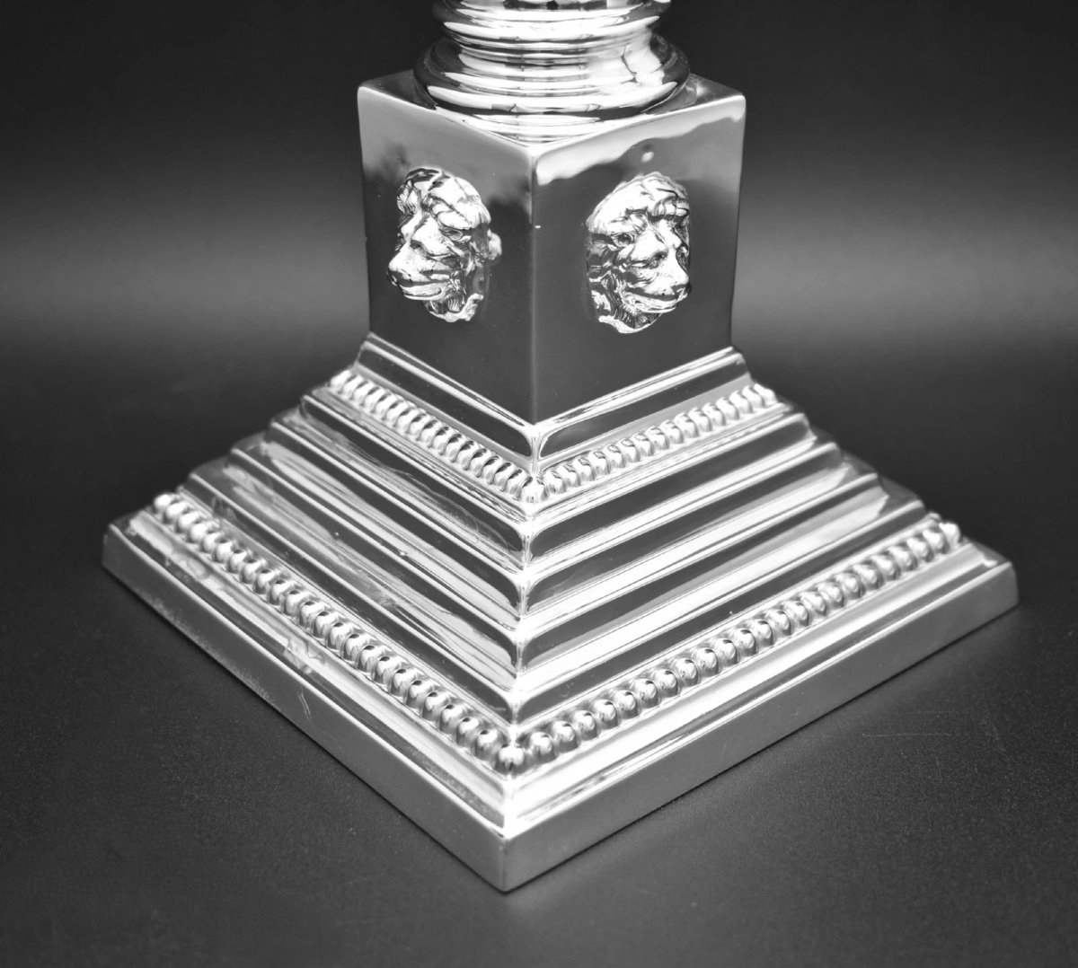 Antique Sterling Silver Corinthian Column Candlesticks Birmingham 1911 Lion Mask-photo-3