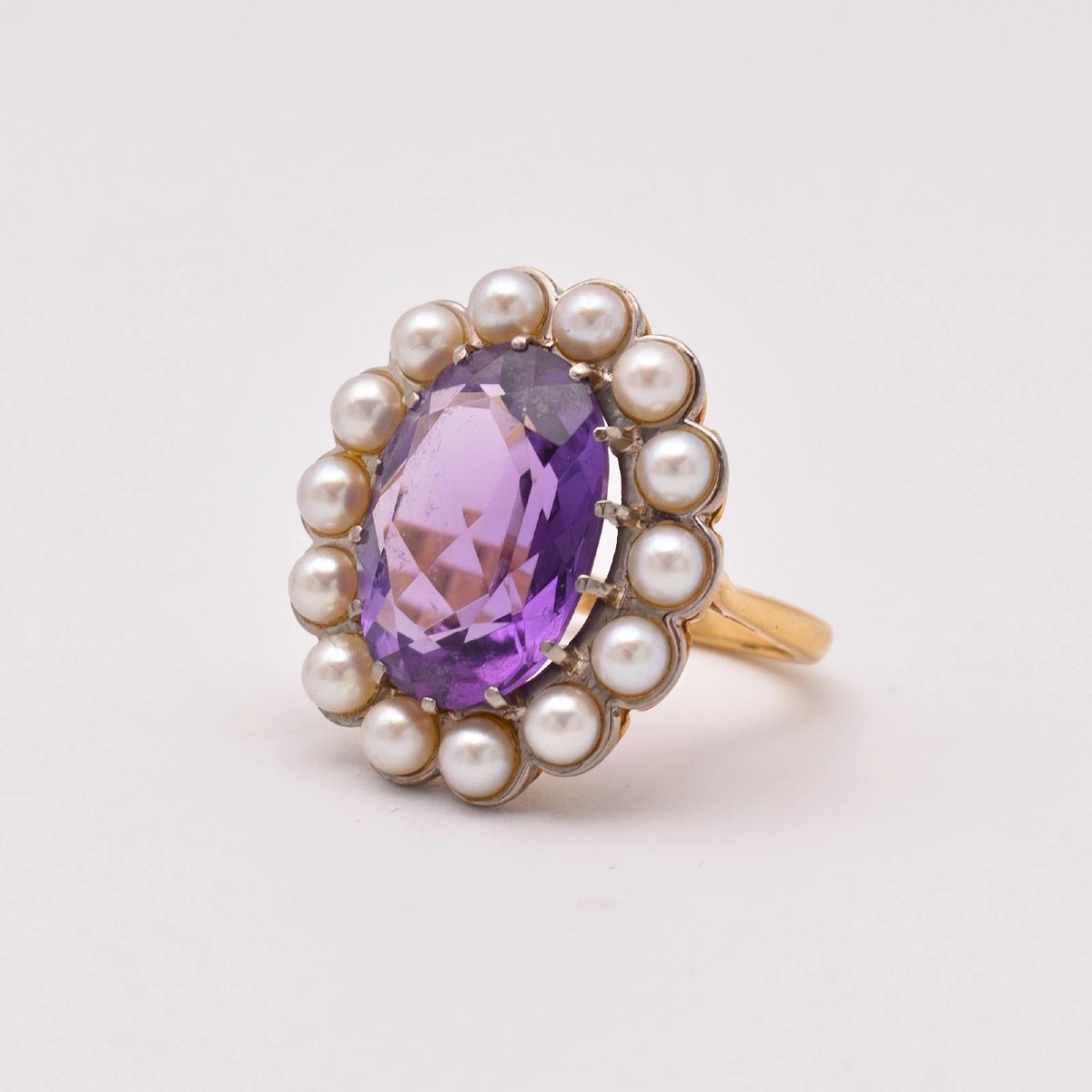 Bague vintage en or 18 carats, ornée d'un gros bouquet de perles ovales d'améthyste de 7,9 cara-photo-2