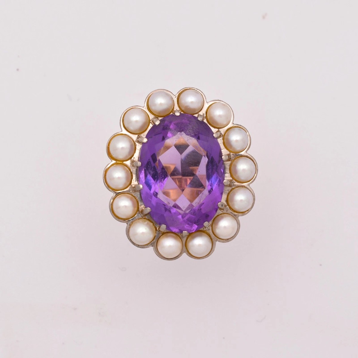 Bague vintage en or 18 carats, ornée d'un gros bouquet de perles ovales d'améthyste de 7,9 cara