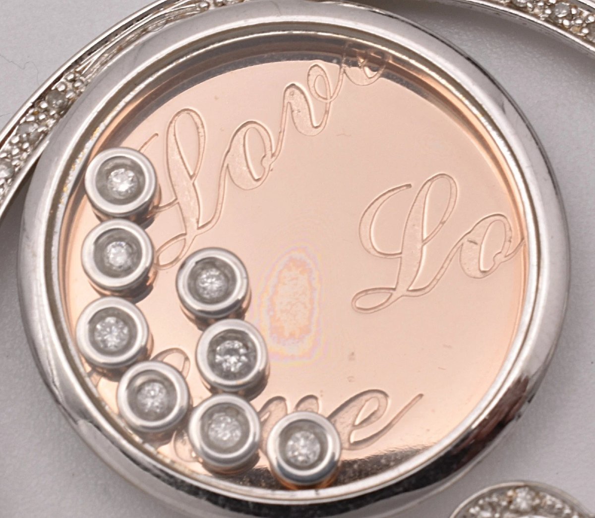 Pendentif cœurs en or blanc et rose 18 carats serti de 79 diamants (0,50 ct au total), style mo-photo-3
