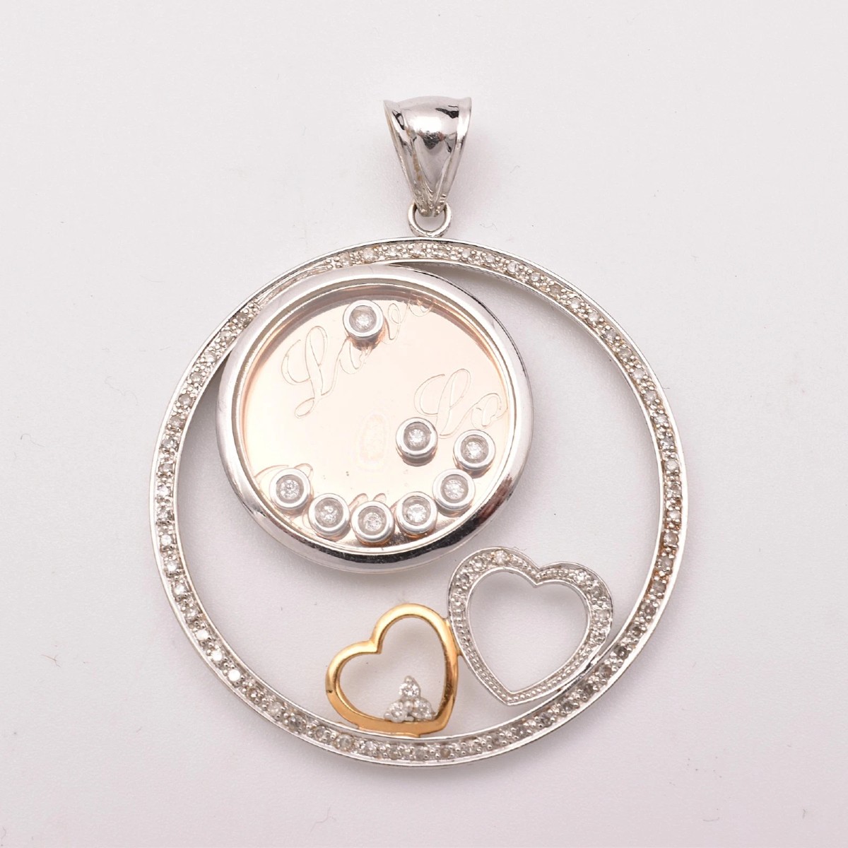 Pendentif cœurs en or blanc et rose 18 carats serti de 79 diamants (0,50 ct au total), style mo