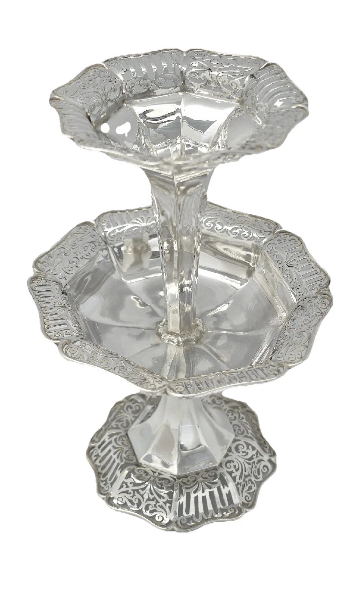 Centre de table ajouré en argent massif de style édouardien, James Deakin Sheffield, 1907