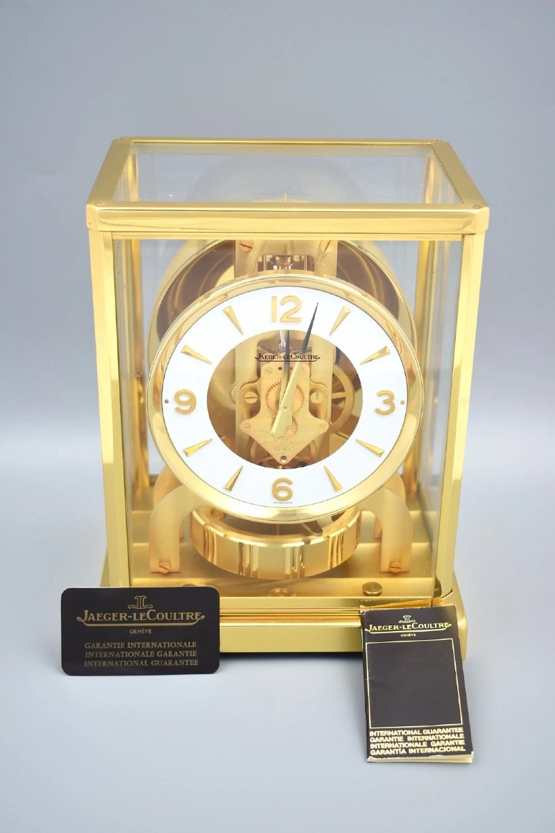 Pendule Jaeger-LeCoultre Atmos Classique vintage, calibre 528, plaquée or