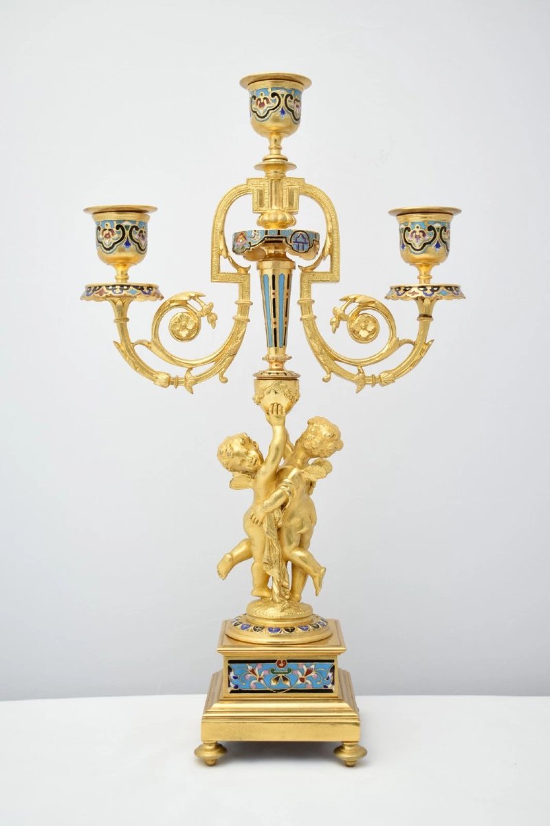 Paire de candélabres anciens français en bronze doré (ormoulu) et émail champlevé à décor de ch-photo-2