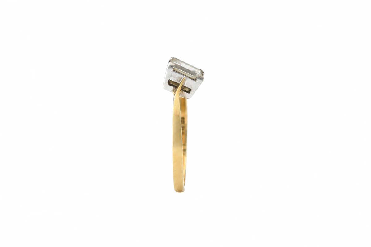 Vintage 18ct Gold 0.85ct Emerald Cut Diamond Solitaire Ring Size M 1/2-photo-2