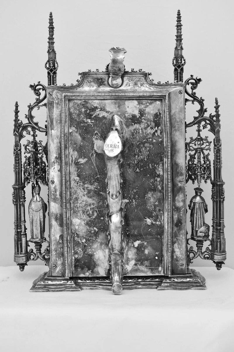 Pax ancienne en métal argenté Elkington, style néogothique, Vierge à l'Enfant (vers 1900)-photo-2